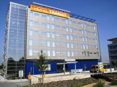 Hotel Tranzit v areálu letiště Praha Ruzyně